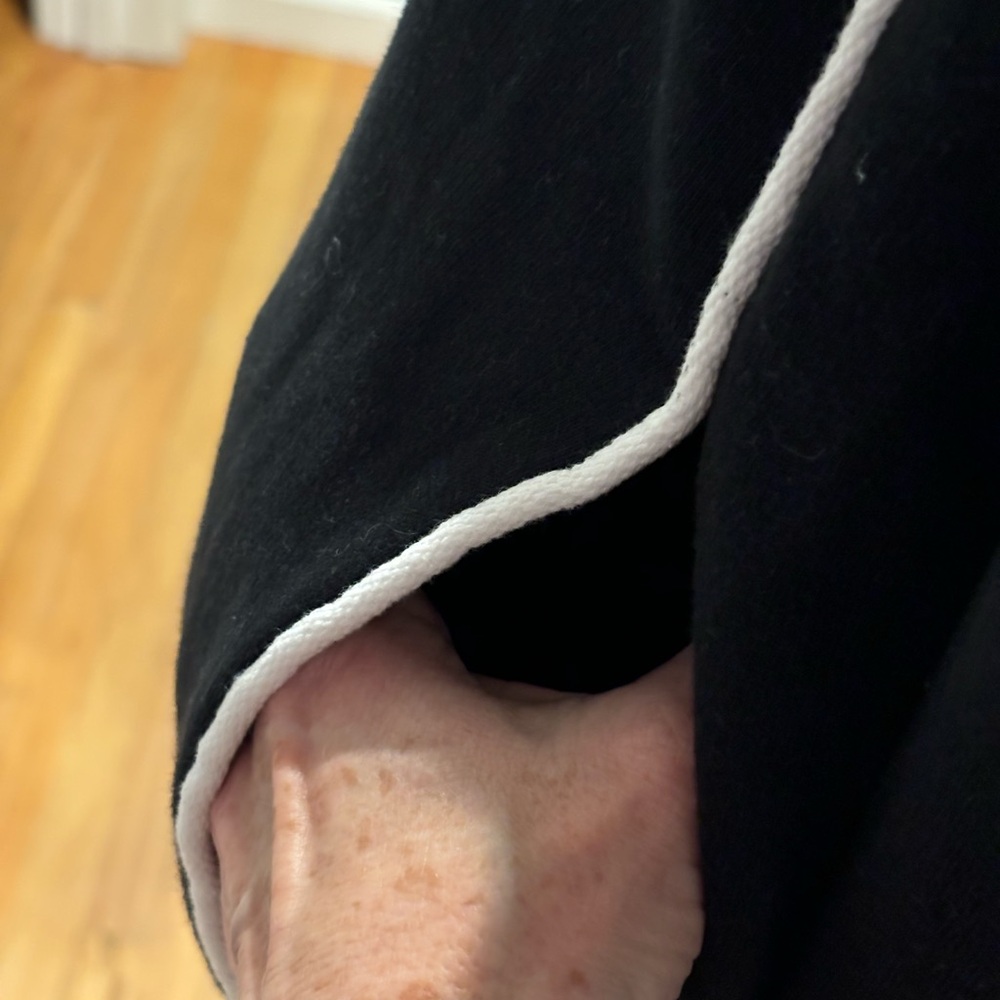 NWOT Free People Movement Sandstorm hoodie in black - L - Picture 12 of 13